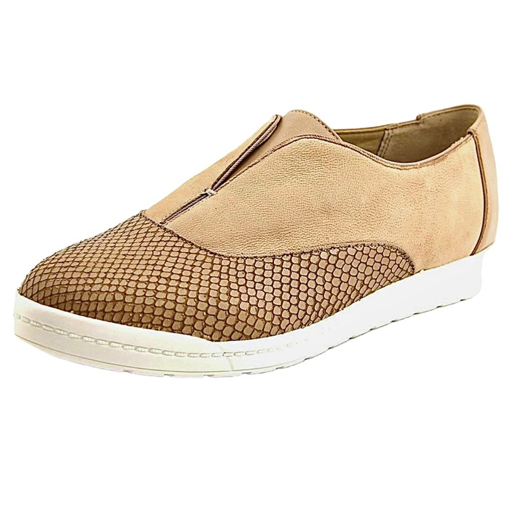 Tahari 7.5 Ashlynne Leather Snake Vamp Sneaker! EUC!